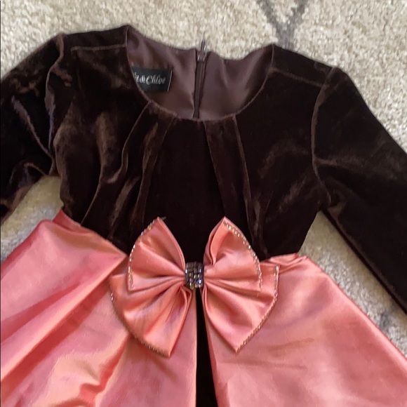 🌆 ISOBELLA & CHLOE HOLIDAY VELVET SATIN DRESS 2T - Picture 2 of 8